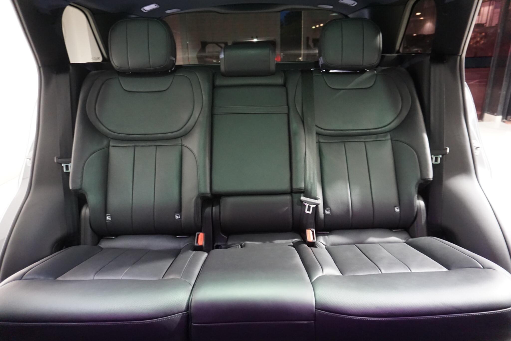 Land Rover Range Rover Sport 3.0 D300 MHEV Dynamic SE SUV 5dr Diesel Auto 4WD Euro 6 (s/s) (300 ps)